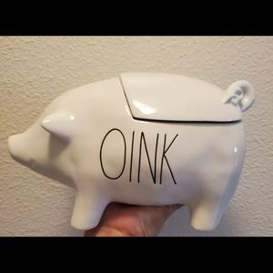 ISO Rae dunn oink pig canister!!